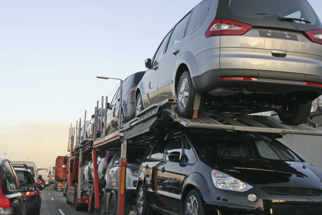 Ways to Make Vehicle Shipping in the USA Easier and Less Stressful - illustration 1