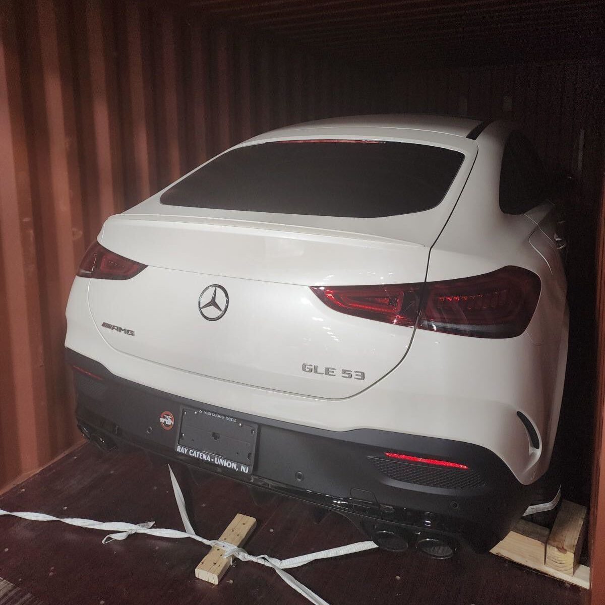 mercedes car enclosed shipment